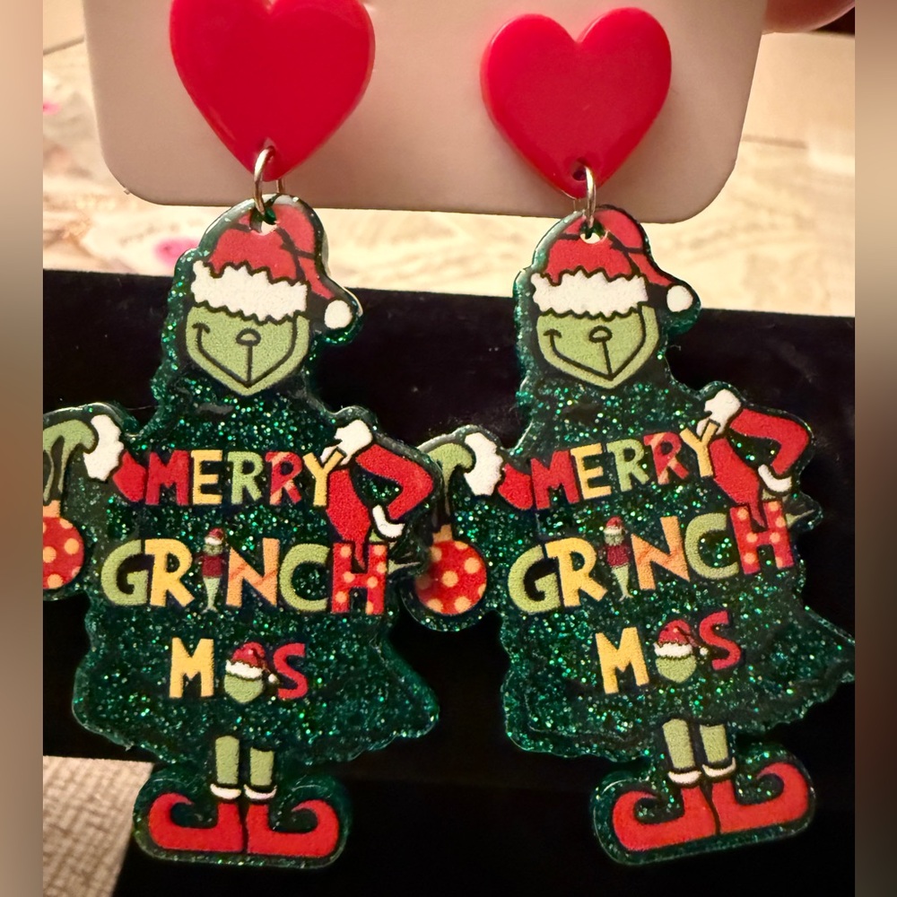 NEW (2 pack) Festive Grinch Christmas Earrings